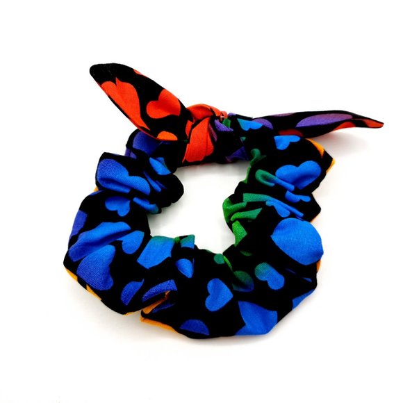 Hearts Scrunchy and Face Mask Matching Set - Picture 10 of 11